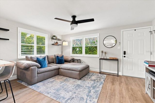 2449 WOOD STREET, Sarasota, FL 34237