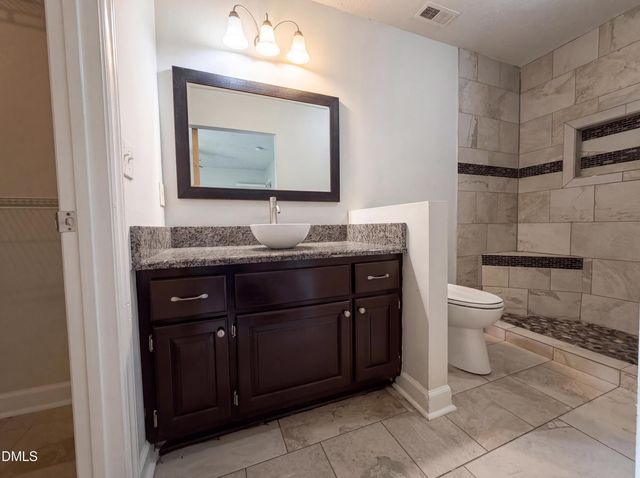 444 Northwoods Drive, Raeford, NC 28376