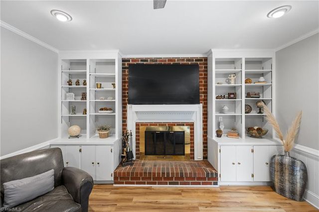 3800 W Friendly Avenue, Greensboro, NC 27410