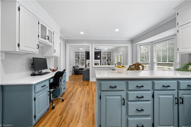 3800 W Friendly Avenue, Greensboro, NC 27410