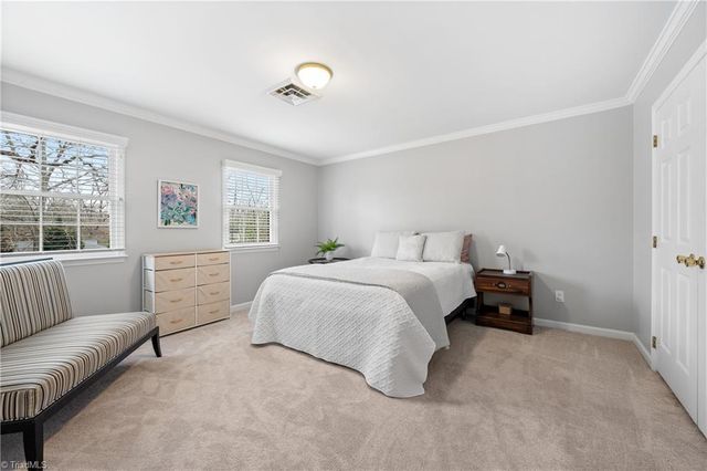 3800 W Friendly Avenue, Greensboro, NC 27410