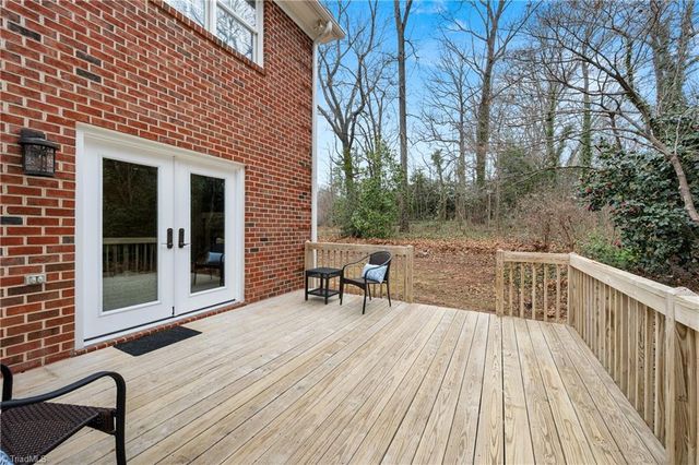 3800 W Friendly Avenue, Greensboro, NC 27410