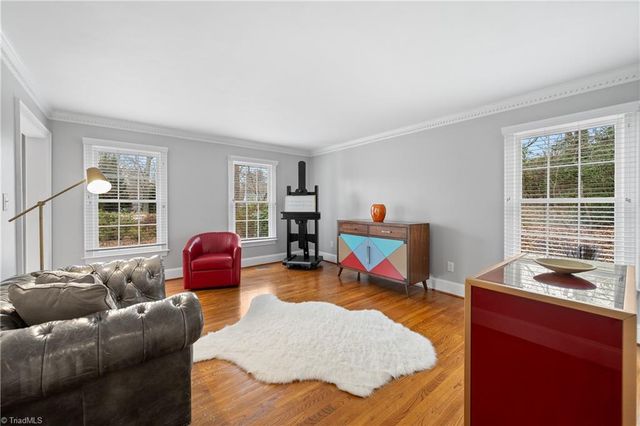 3800 W Friendly Avenue, Greensboro, NC 27410