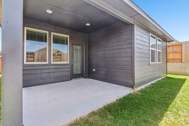 29115 Samuel Gardens Court, Waller, TX 77484