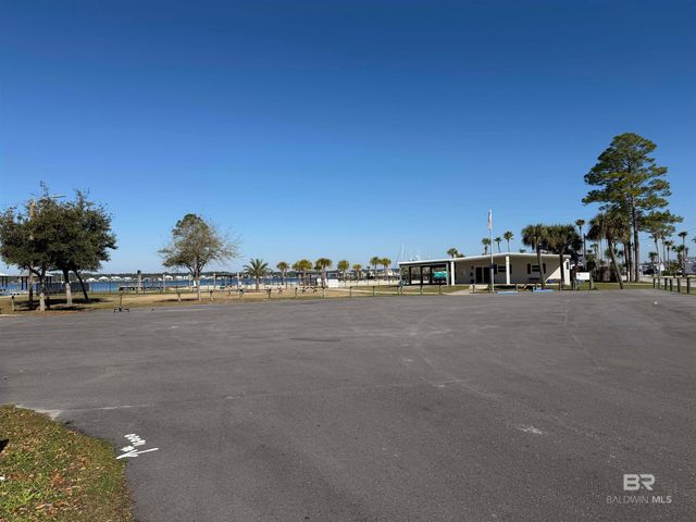 5517 Bear Point Avenue, Orange Beach, AL 36561