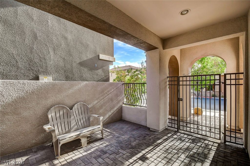 1858 Morro Vista Drive, Las Vegas, NV 89135 — photo 3