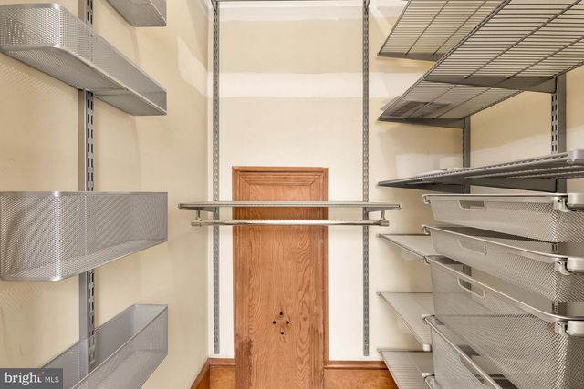 8101 PARK CREST DR, Silver Spring, MD 20910