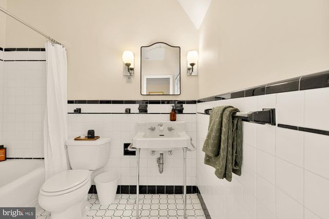 8101 PARK CREST DR, Silver Spring, MD 20910