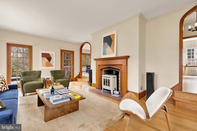 8101 PARK CREST DR, Silver Spring, MD 20910