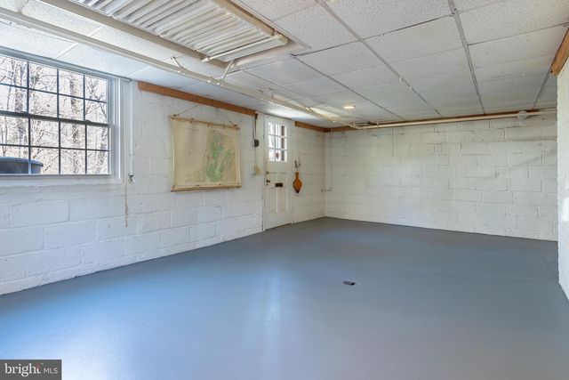 8101 PARK CREST DR, Silver Spring, MD 20910