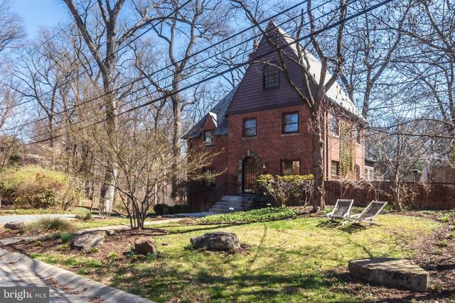 8101 PARK CREST DR, Silver Spring, MD 20910