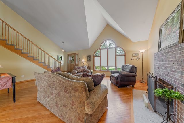 12097 Heinecke Drive, Mokena, IL 60448