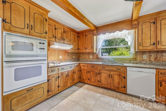 404 E Lyerly Street, Salisbury, NC 28146
