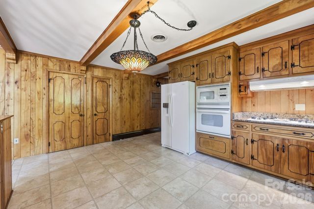 404 E Lyerly Street, Salisbury, NC 28146