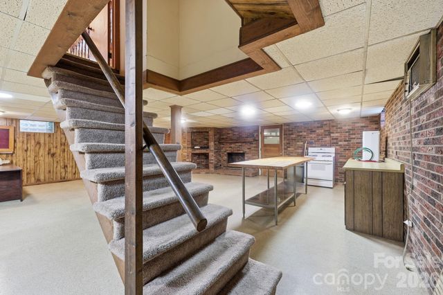 404 E Lyerly Street, Salisbury, NC 28146