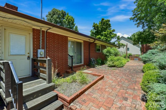 404 E Lyerly Street, Salisbury, NC 28146