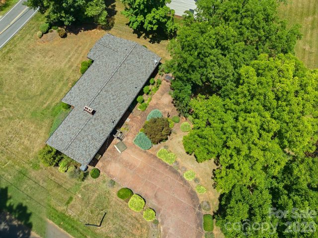 404 E Lyerly Street, Salisbury, NC 28146