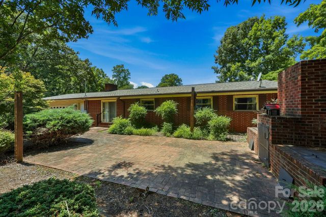 404 E Lyerly Street, Salisbury, NC 28146
