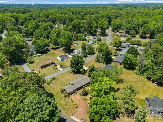 404 E Lyerly Street, Salisbury, NC 28146