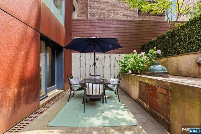565 Jersey Avenue 1, Jersey City, NJ 07302