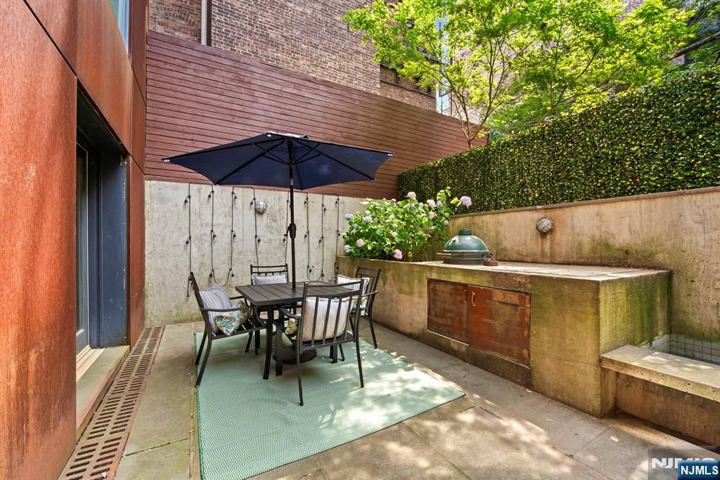 565 Jersey Avenue 1, Jersey City, NJ 07302