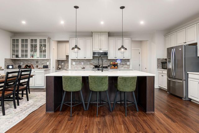 8262 Arbor Lane, Blacklick, OH 43004