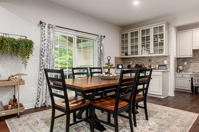 8262 Arbor Lane, Blacklick, OH 43004