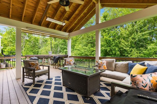 8262 Arbor Lane, Blacklick, OH 43004