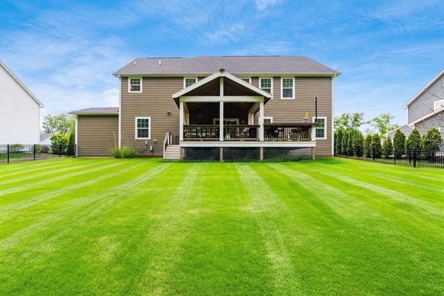 8262 Arbor Lane, Blacklick, OH 43004