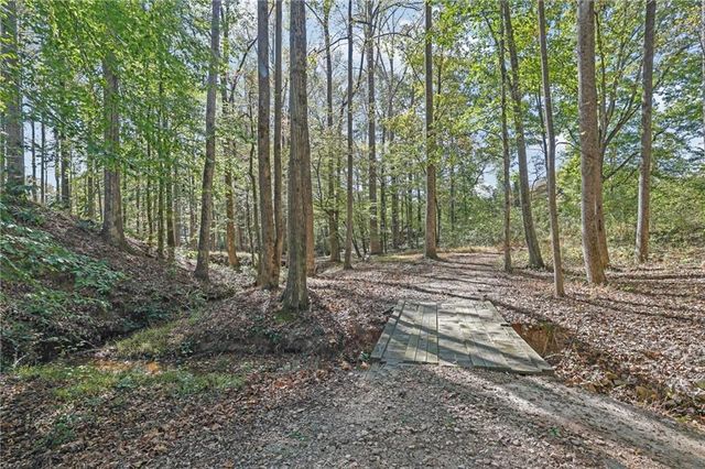 2325 Mountain Road, Alpharetta, GA 30004