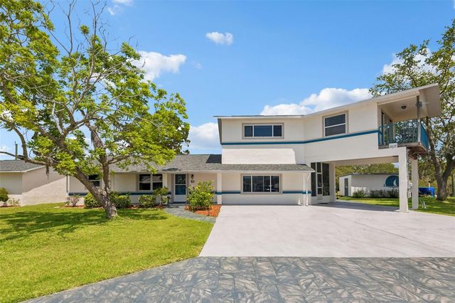 8212 HAYWARD LANE, Port Richey, FL 34668