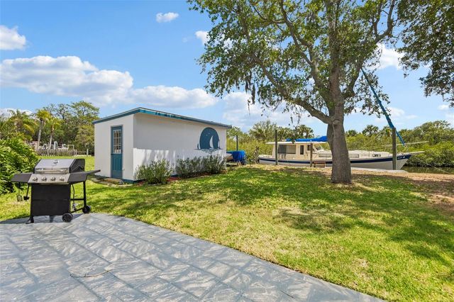 8212 HAYWARD LANE, Port Richey, FL 34668