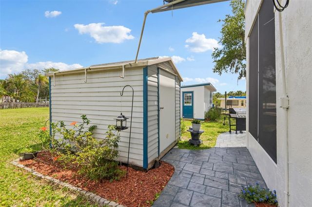 8212 HAYWARD LANE, Port Richey, FL 34668