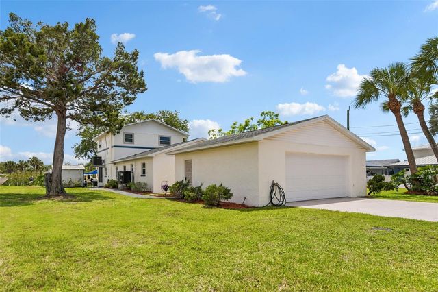 8212 HAYWARD LANE, Port Richey, FL 34668