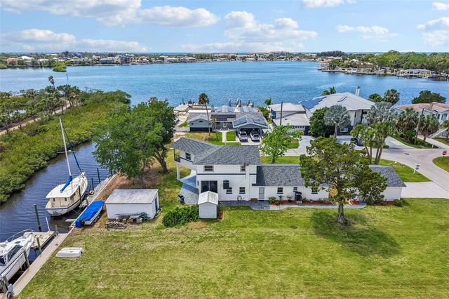 8212 HAYWARD LANE, Port Richey, FL 34668
