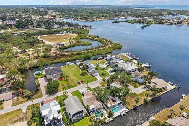 8212 HAYWARD LANE, Port Richey, FL 34668