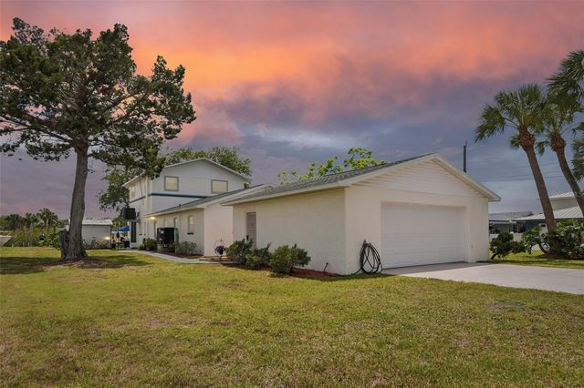 8212 HAYWARD LANE, Port Richey, FL 34668