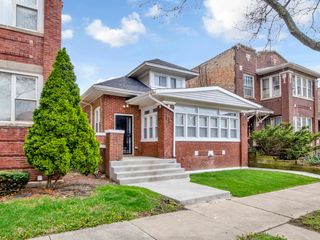 7947 S May Street, Chicago, IL 60620