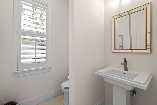 145 Gardenia Isles Drive, Palm Beach Gardens, FL 33418