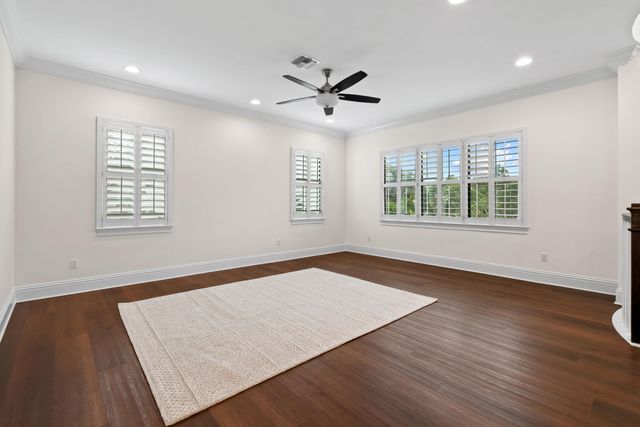 145 Gardenia Isles Drive, Palm Beach Gardens, FL 33418