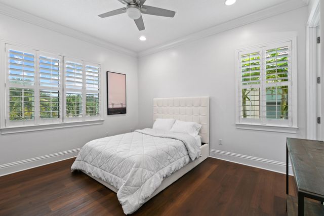 145 Gardenia Isles Drive, Palm Beach Gardens, FL 33418