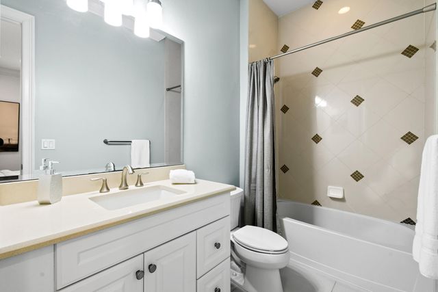 145 Gardenia Isles Drive, Palm Beach Gardens, FL 33418