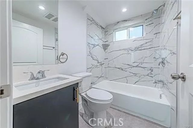 10424 Graham Avenue, Los Angeles, CA 90002