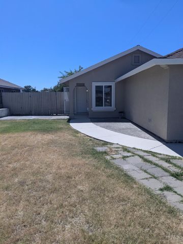 5738 WILKINSON St, Sacramento, CA 95824