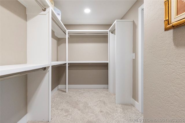 24590 S 600 Road, Grove, OK 74344