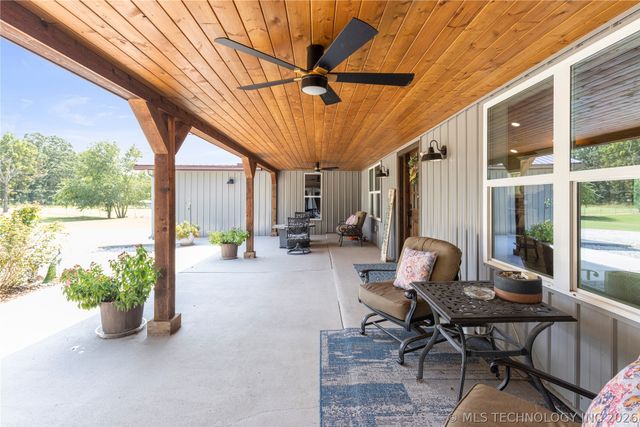 24590 S 600 Road, Grove, OK 74344