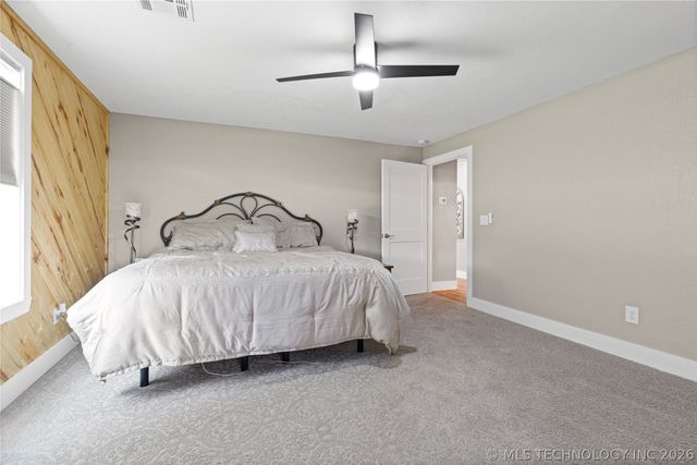 24590 S 600 Road, Grove, OK 74344