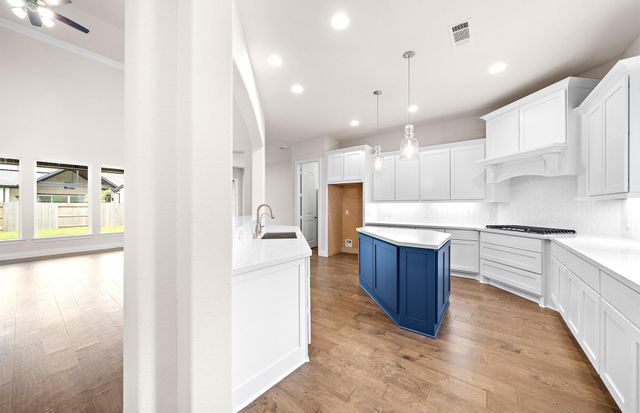 16352 Donen Avenue, Conroe, TX 77302