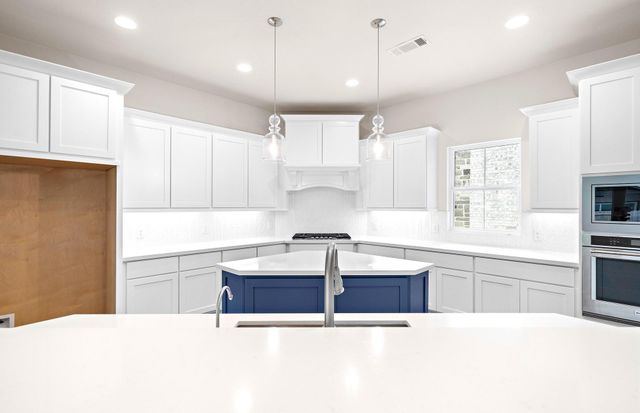 16352 Donen Avenue, Conroe, TX 77302
