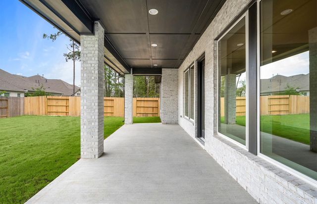 16352 Donen Avenue, Conroe, TX 77302